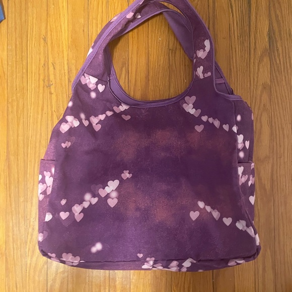 Vera Wang Princess Tote Bag - Picture 5 of 7